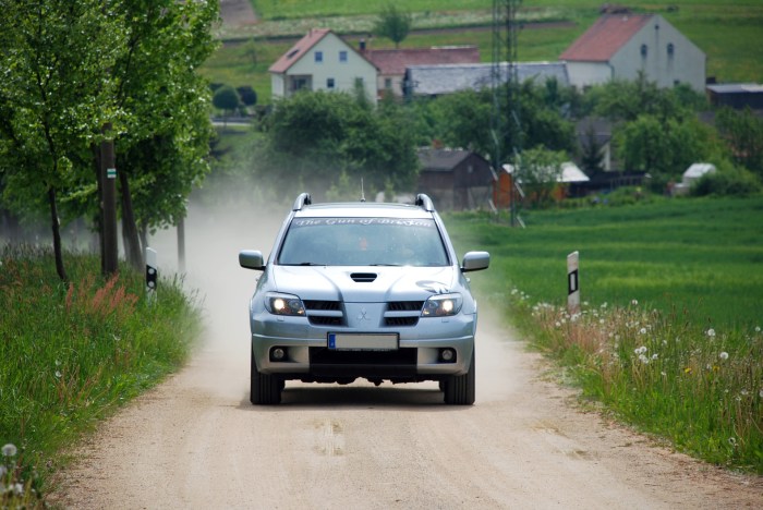 An suv is traveling at a speed of 18m/s